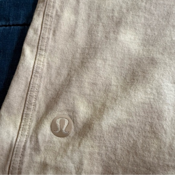 Lululemon Women's All Yours Tank Top Tie Dye Size 8 - Picture 5 of 7